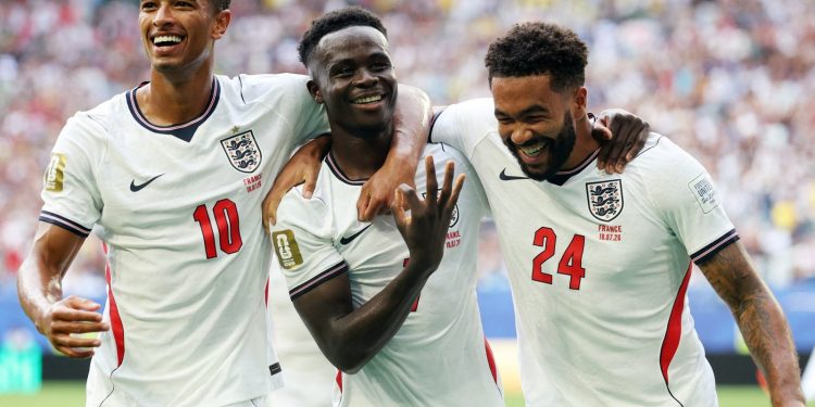Engeland pakt brons na historisch doelpuntenfestijn tegen Frankrijk