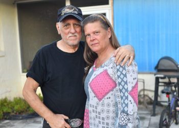 Meer dan een miljoen Amerikaanse grootouders stellen pensioen uit voor kleinkinderen