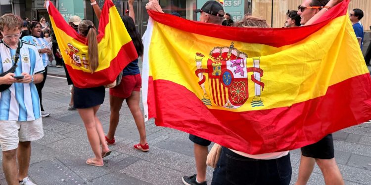 Spanje pakt wereldtitel na zinderende finale tegen tiental Argentinië