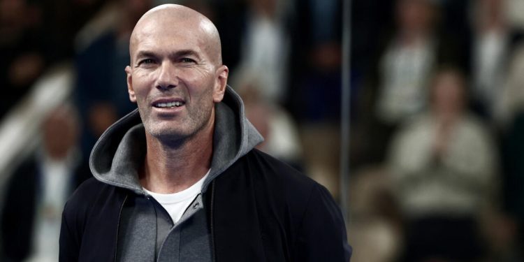 Zinedine Zidane volgt Didier Deschamps op als bondscoach van Frankrijk