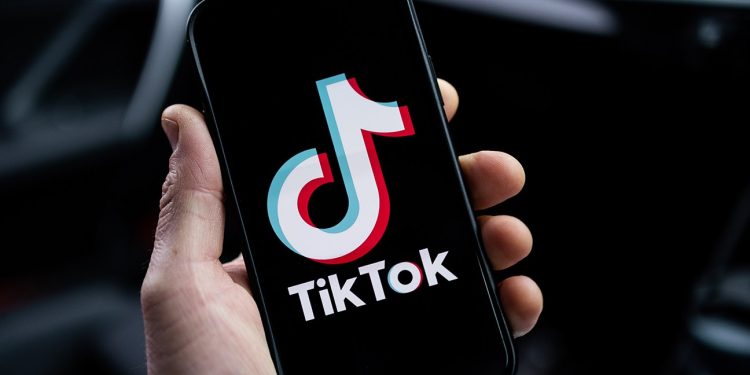 Disney brengt TikTok-video's naar Disney+ via nieuwe samenwerking